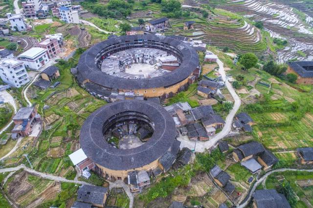 {浦東}(永定土楼旅游攻略路线)